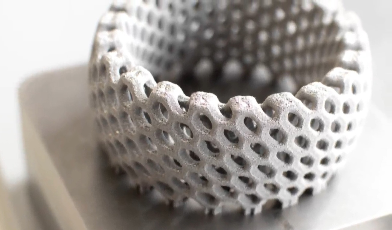 The first component printed with RMT