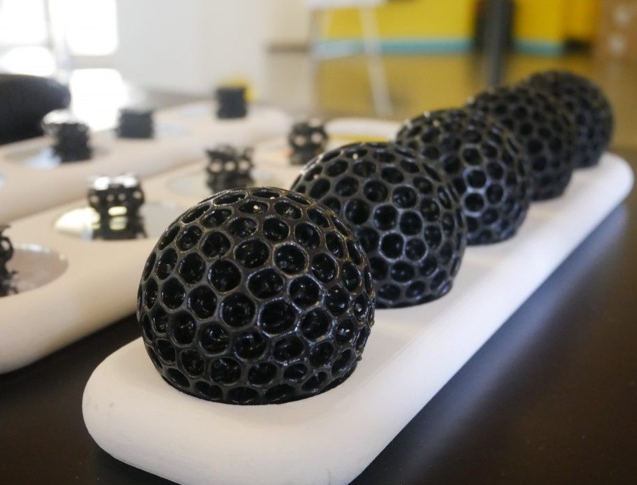 Newly developed New Balance Formlabs resin printed hollow balls Newly developed New Balance Formlabs resin printed hollow balls